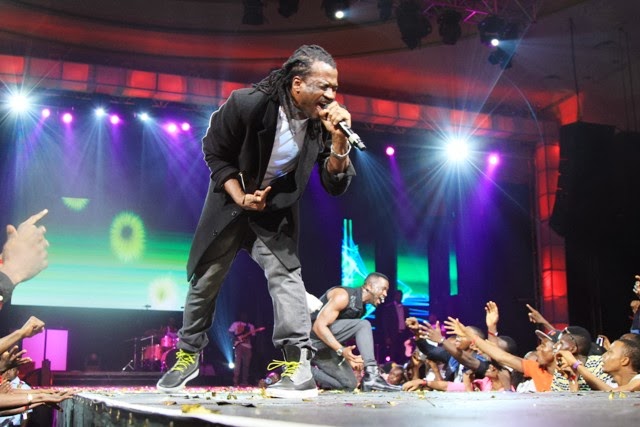 Paul of psquare performin